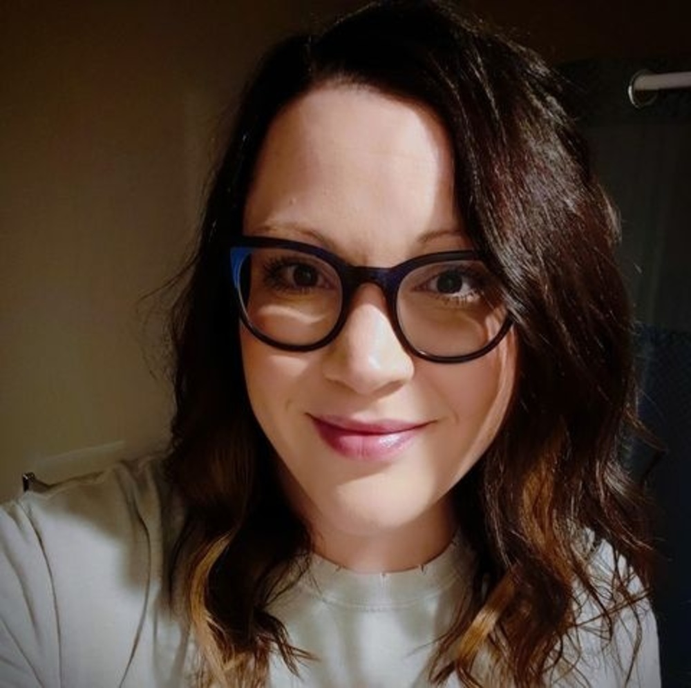 Meet your Posher, Caitlynn